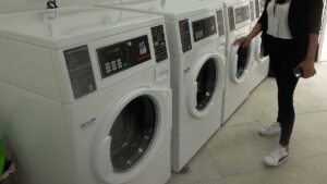 Ni chance de abrir: lavandería en Puebla es saqueada antes de inaugurarse