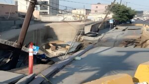 Megasocavón de 90 metros aparece en el centro de Tijuana