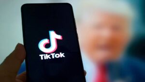Casa Blanca usa TikTok pese a conflicto en EE.UU.