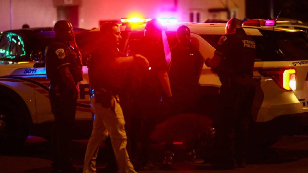 Emporia State University en Kansas reportó un tirador activo cerca de su campus; autoridades piden evitar la zona.