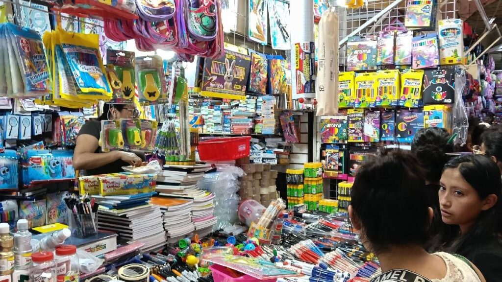 SEP publicó la lista de útiles escolares 2025-2026: gasto estimado desde $285 en primaria hasta $558 en secundaria.