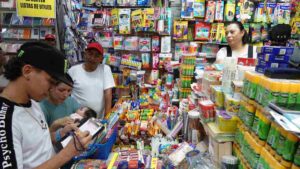 Profeco analiza calidad de útiles escolares: cuáles sí convienen y cuáles no