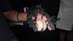 Sistema robótico del INR devuelve movilidad a pacientes con parálisis