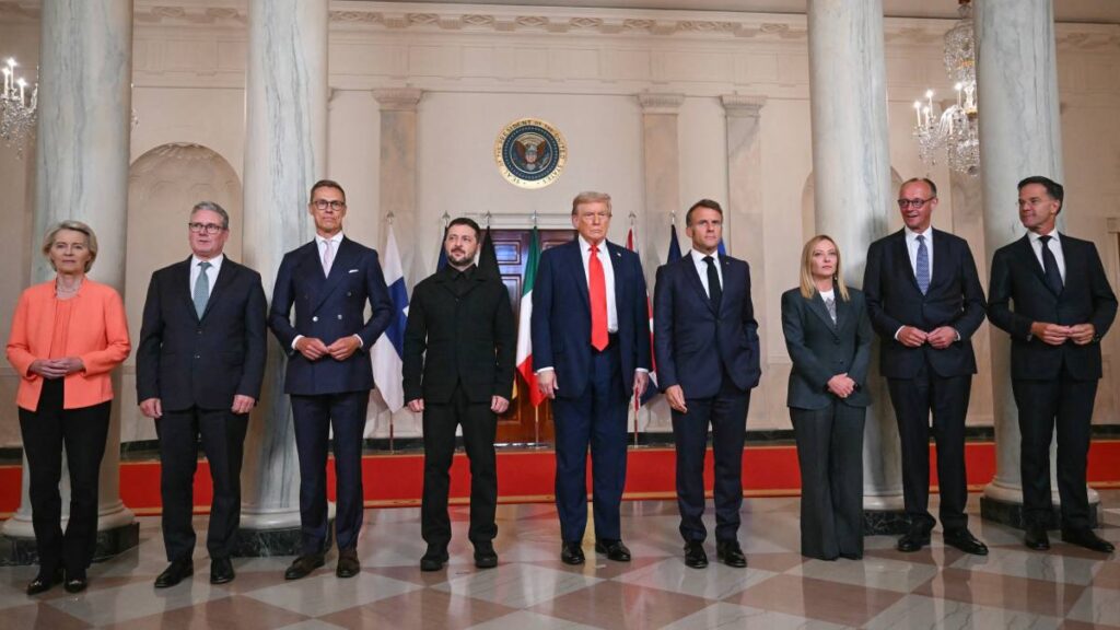 Zelenski Viste Traje Con Trump 2