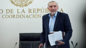 “Sé de dónde vienen los ataques, se tocaron intereses”: Adán Augusto sobre campaña en su contra