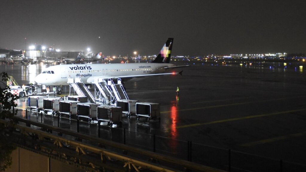 Se suspendió el despegue de vuelos en el AICM.