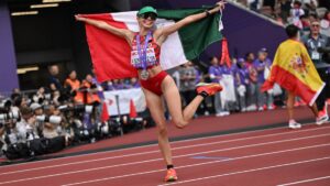 ¿Quién es Alegna González, la atleta naval que ganó plata en Tokio 2025?