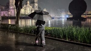 Alerta doble por lluvias en CDMX, en pleno 15 de septiembre