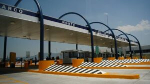 Cierre en la autopista Arco Norte por accidente rumbo a Atlacomulco