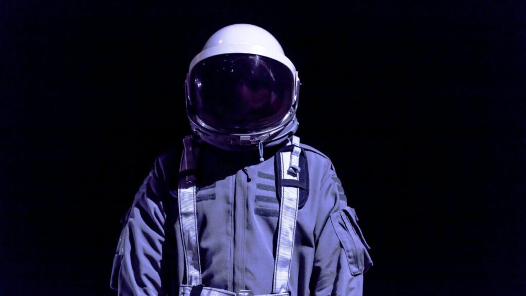 La estafa del astronauta: así cayó abuelita en Japón y perdió más de 6 mil 700 dólares 