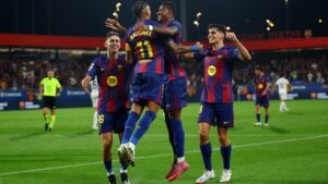 ¡Con tres dobletes! Barcelona le receta media docena de goles al Valencia