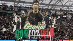 De capitán a leyenda: LAFC honra a Carlos Vela con emotivo homenaje y goleada