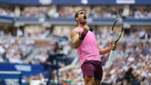 Carlos Alcaraz derrota a Novak Djokovic y pasa a la final del US Open 2025