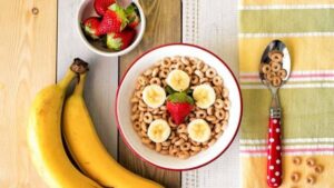 ¿El cereal que desayunas es realmente saludable? Esto dicen los expertos