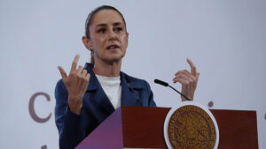 En caso red de “huachicol fiscal”, es obligación de la FGR llegar al fondo: Sheinbaum