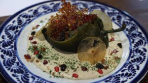 IMSS pide celebrar fiestas patrias con comida nutritiva para adultos mayores