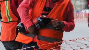 Hasta 150 mil empleos en riesgo por nuevo impuesto a bebidas saborizadas, alerta MEXBEB