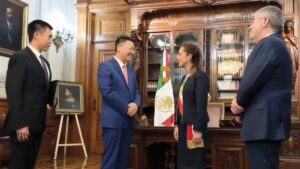 Cinco nuevos embajadores presentan cartas credenciales en México
