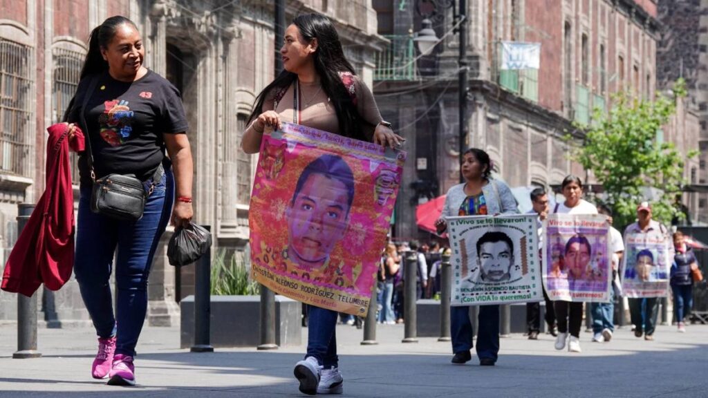 Estudiantes Ayotzinapa 1