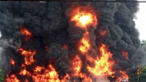 Pipa de gas explota en Santa Martha Acatitla, Iztapalapa: fuertes videos