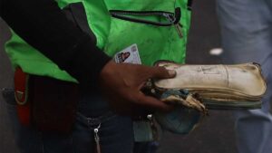 Usan celular quemado para contactar a familiares de Ana Daniela Barragán, víctima de la explosión en Iztapalapa