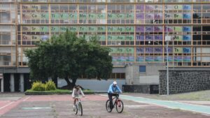 Alerta Facultad de Química de la UNAM por nuevas amenazas y refuerza seguridad