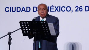Excomisionado Francisco Garduño ofrece disculpa pública por incendio en estación migratoria en Juárez