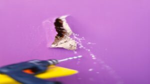 ¡De película pirata! Perfora pared de banco en Saltillo para robar, pero alarma lo delata