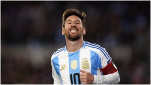 Leo Messi anota un doblete que comanda la goleada sobre Venezuela en las eliminatorias de Conmebol
