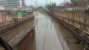 Línea A del Metro CDMX sigue inundada: continúa servicio provisional
