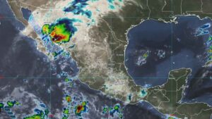 Lorena se reduce a tormenta pero hay que mantenerse alertas, UNAM emite recomendaciones