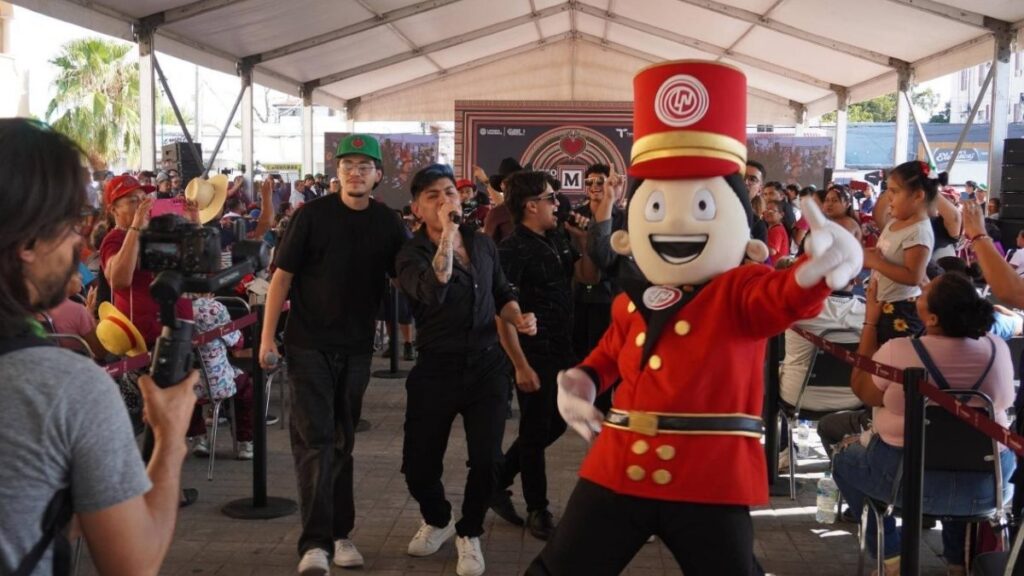 Lotería Nacional honra a migrantes con Premio Mayor de 255 mdp