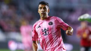 Luis Suárez vuelve a ser sancionado, es suspendido por la MLS; escupió a un rival