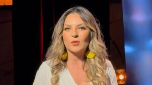 Mariana Ochoa prefiere no hablar de OV7; promueve su tema “La Pensión”