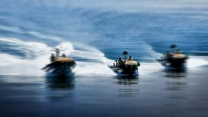 Chocan dos lanchas de la Marina en Veracruz; reportan heridos