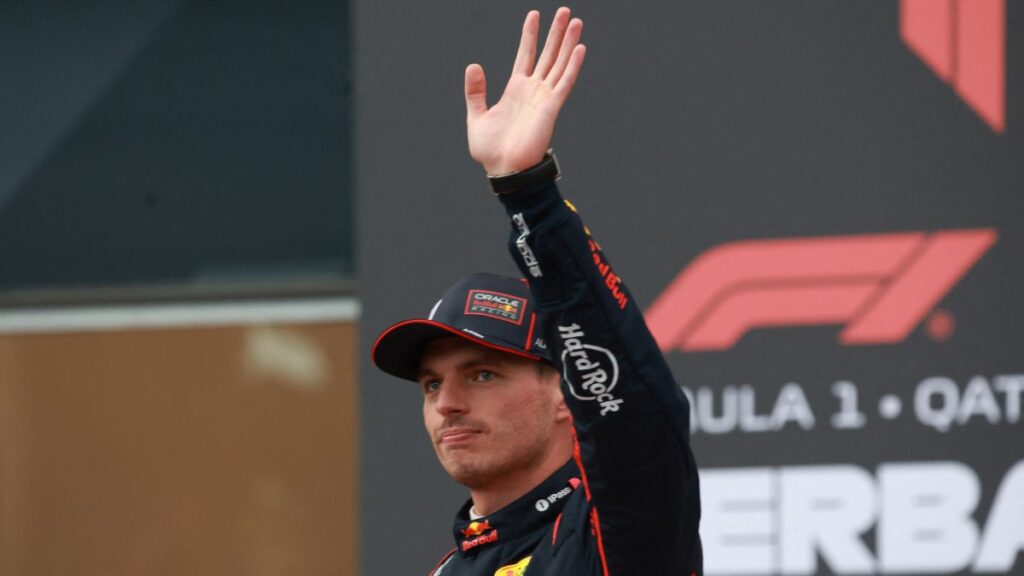 Verstappen se queda con la pole position del Gran Premio de Azerbaiyán 2025: estará escoltado por Carlos Sainz y Racing Bulls.