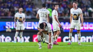 Pumas mantiene su hegemonía ante Mazatlán con doblete de Memo Martínez