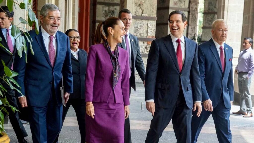 EE. UU. agradece a México la extradición de 55 capos; destacan Caro Quintero y La Tuta. Washington prometió no aplicar la pena de muerte.