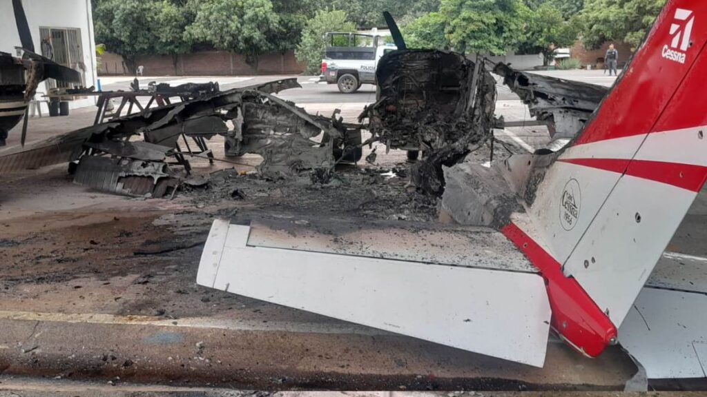 Tres muertos y caos en Michoacán por ataques con drones y fusiles Barrett