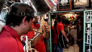 Crimen organizado: el método para contactar a músicos de narcocorridos