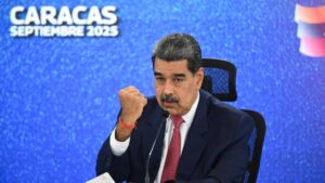 Maduro activa 2.5 millones de militares “ante amenazas de EE. UU.”