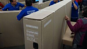 Pantalla de 547 pesos desata enfrentamiento en Walmart Campeche