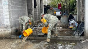 Activan Plan DN-III-E en Neza tras inundaciones por intensas lluvias