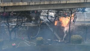 Ascienden a 28 las víctimas mortales por explosión de pipa en Iztapalapa