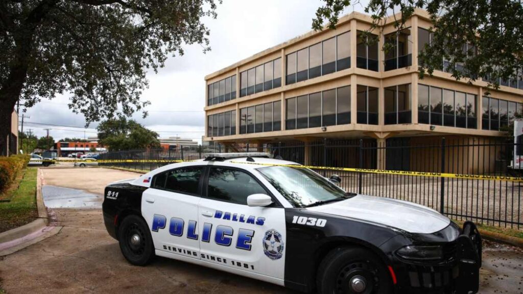 Hay un mexicano entre los heridos de tiroteo en centro de detención de ICE en Texas. Fuente: AFP