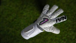 Muere Raúl Ramírez portero de 19 años en España, tras sufrir un golpe en pleno partido