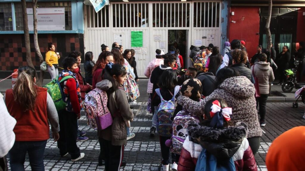 Regreso a clases: abren registro de 5 becas en septiembre, de preescolar a secundaria