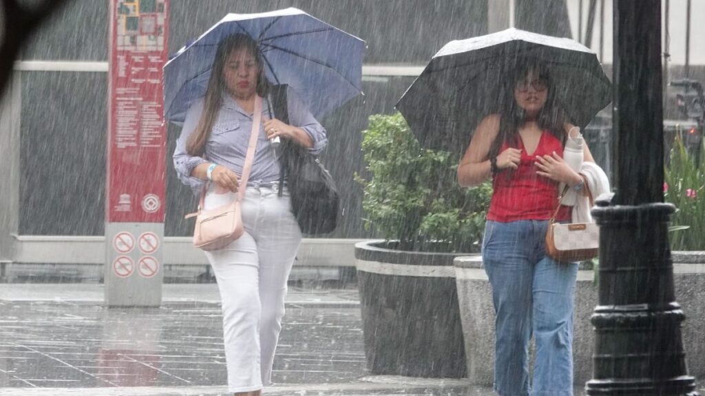 Saca el paraguas: ¿a qué hora lloverá este miércoles en CDMX?