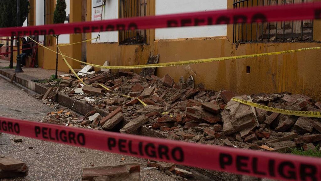 Se acyó un puente en San Cristóbal de las Casas.
