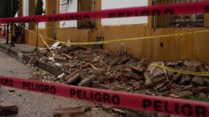 Momento en que colapsa puente en San Cristóbal de las Casas, Chiapas